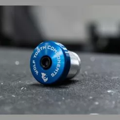 Wolf-tooth Tapón De Compresión Diente De Lobo Con Tapa Espaciadora Integrada 1 1/8'' Azul -Pedales Ventas 206729060c229a88f4e55.21762413