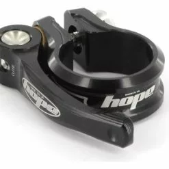 Abrazadera De Sillín Hope Y QR - Negro